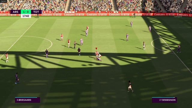FIFA 22 - Parallels 17.1 - MacBook Pro M2 8 GB RAM 10 GPU cores смотреть онлайн