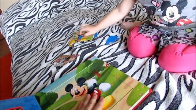маленькая девочка!!!!!Играем книгой пазликом!!!Tanya hair cut!!!Play book puzzle!!! смотреть онлайн