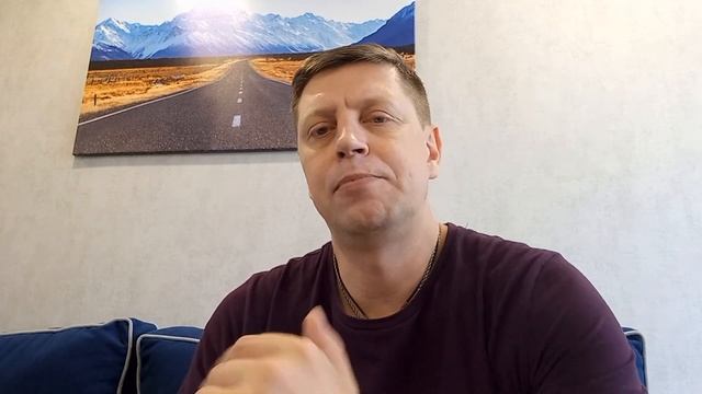 Нормальный муж должен страдать смотреть онлайн