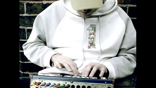 MeTroNom Beatmaker - Entiendo Loop смотреть онлайн