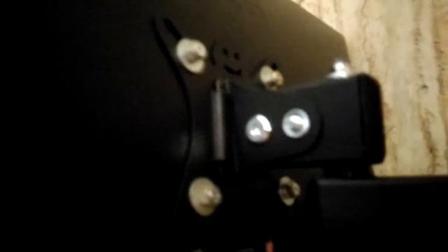 ОНЛАЙН ТРЕЙД.РУ  Кронштейн HOLDER LCDS-5039 для LCD телевизора 10