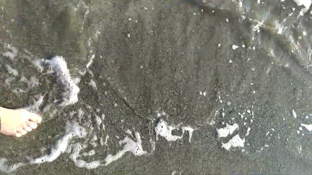 Босиком по морю. Зима. смотреть онлайн