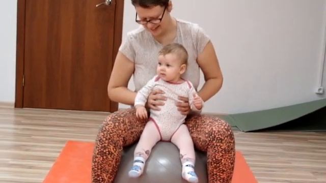 Бэби-йога. Пермь. ФЦ LOOK LIKE на Уинской 29. Пермь смотреть онлайн