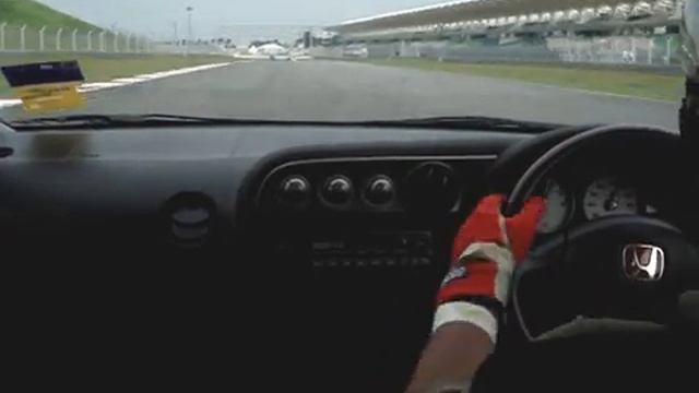 Honda DC5 Type R - Sepang Track Day смотреть онлайн