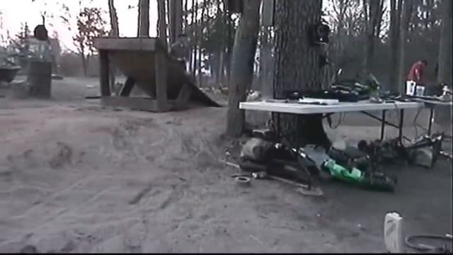 HUGE Traxxas E-revo Jumps!! (30 FEET) смотреть онлайн