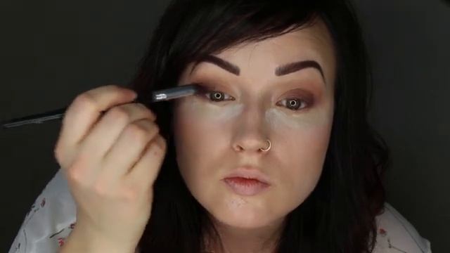 Plum Eyeshadow & Candy K Lips смотреть онлайн