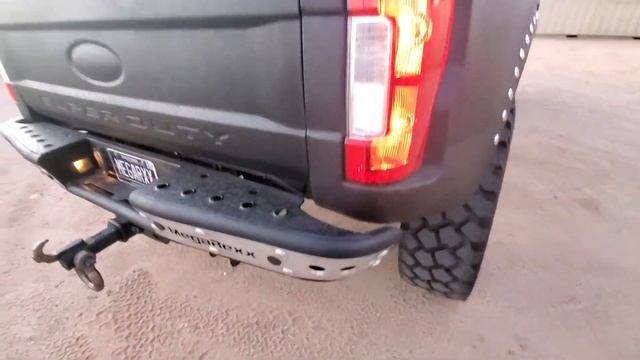 Ford F250 Mega Raptor SUV смотреть онлайн