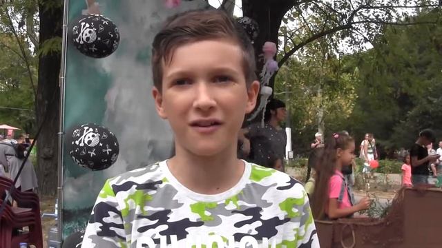 День цветов в Черноморске смотреть онлайн