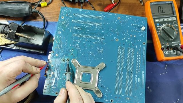 Repair main board Fujitsu Siemens FSC D2151A11 GS9 D2151 смотреть онлайн