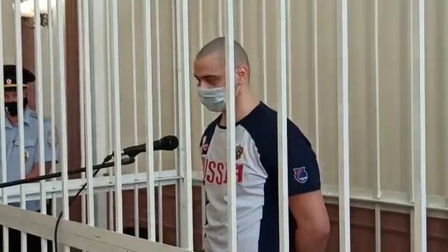 Прощения у мамы студента попросил убийца на суде в Волгограде смотреть онлайн
