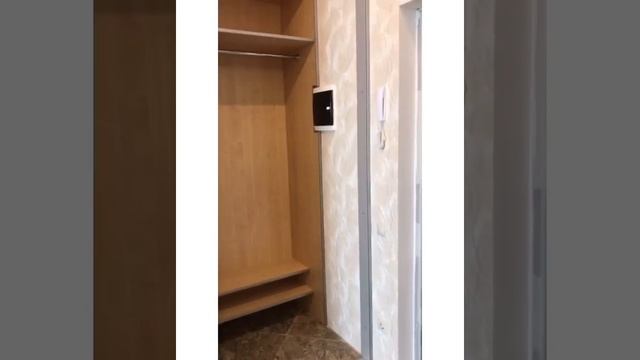 Гардеробная комната в прихожей или ? 3 метровые двери в высоту. смотреть онлайн