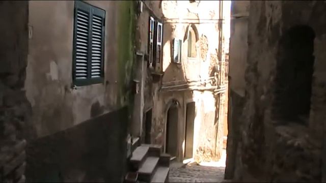 CASPERIA -- PROV. DI RIETI -- ITALIA -- VICOLO DEL CENTRO STORICO смотреть онлайн