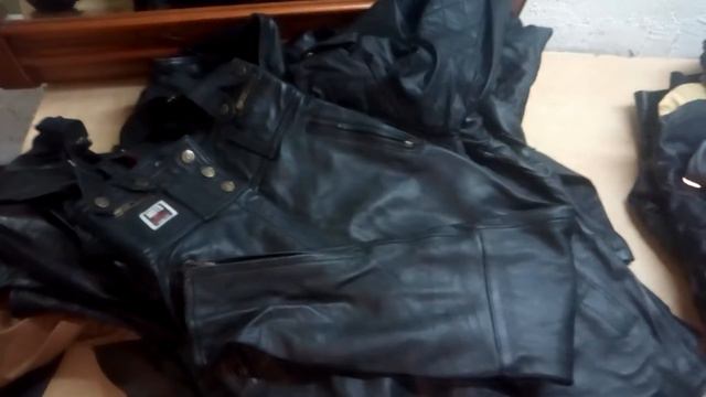 Кожа Крем. Германия. вес 24,1кг смотреть онлайн