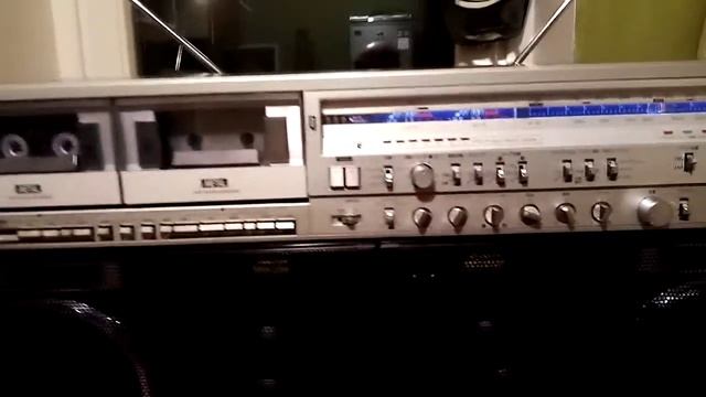 Сравнение звука шарп 999 и 909 после максимального апгрейда смотреть онлайн