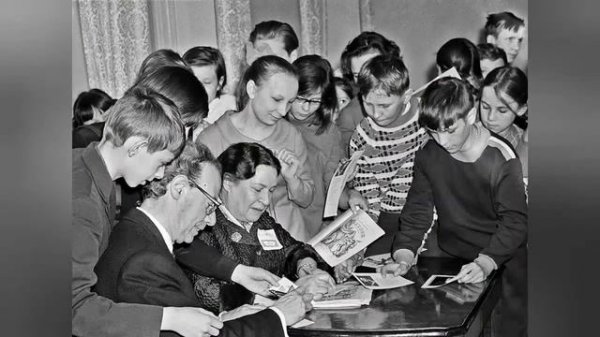 Агния Барто (краткая биография для детей)