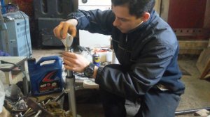 Передняя вилка. Сколько масла заливать!?