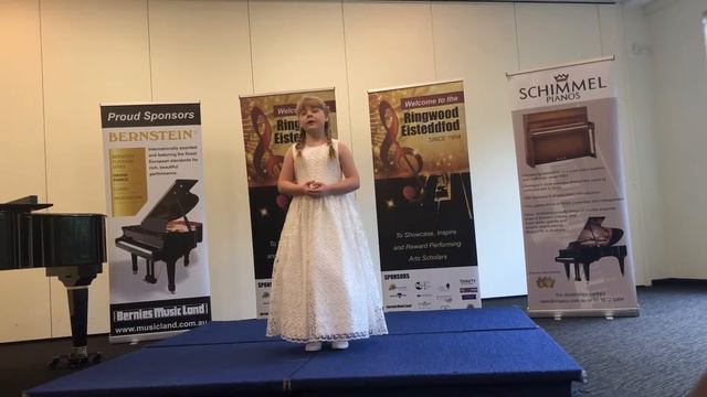 Amalia Safonova (9yo), soprano - Santa Lucia, Italian Boat Song, Eisteddfod 2019 смотреть онлайн