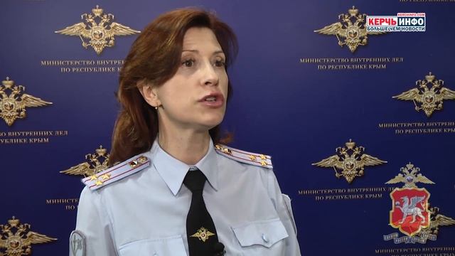 Житель Крыма угнал мопед, катался на нем пьяным и без правВ смотреть онлайн