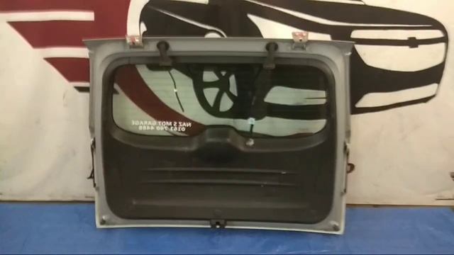 Задняя серебристая крышка багажника Orlando смотреть онлайн