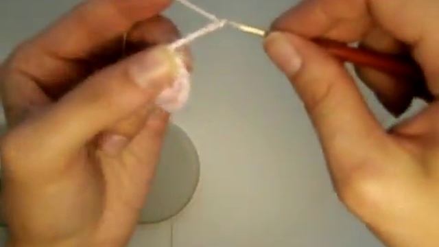 1 Как связать легкую шапочку, донышко, 1, 2 ряды смотреть онлайн