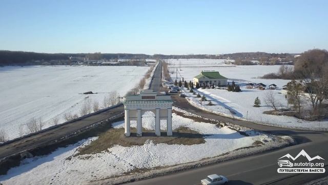 Триумфальная арка, Диканька, Украина смотреть онлайн