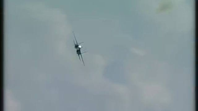 Полет с героем России на СУ-30 .m2p смотреть онлайн