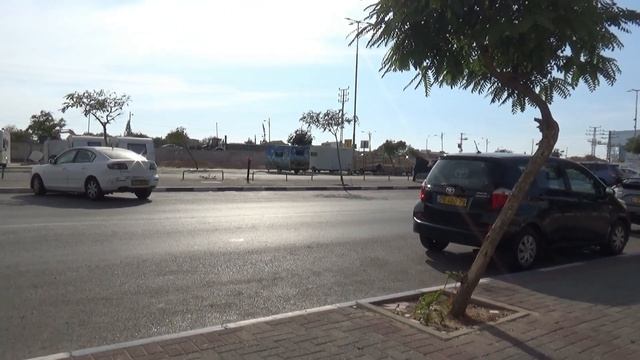 Два в одном! Магазины "Хоум центр" и "АСЕ" в Ришон ле Ционе. смотреть онлайн