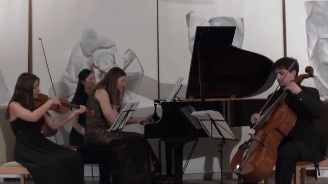 Ensemble Intrada, Rodion Shchedrin - Three Funny Pieces for piano trio Nr.2 смотреть онлайн