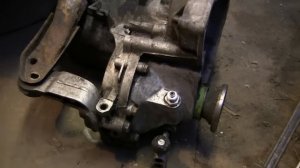 Golf 2 меняем коробку и сцепление, видео 3