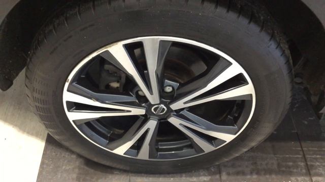 2017 Nissan Qashqai N-CONNECTA DIG-T смотреть онлайн