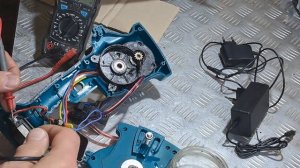 Бесщеточная  мини  пила KONSUN 21B не включается - ремонт.