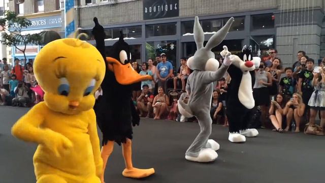 Prince Aric at Movie World | Gold Coast | December 2015 смотреть онлайн