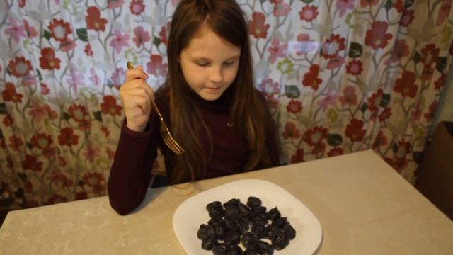 ЧЕРНЫЕ #пельмени от Моей #супер БаБушки смотреть онлайн
