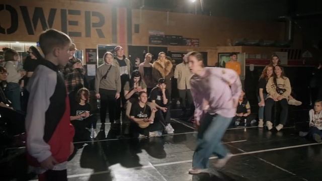ДВИЖЕНИЕ Battle March 2021 | Hip-Hop BEG | Final | Кичи vs Мисюра смотреть онлайн