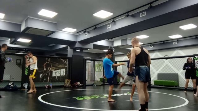 Fitness Code Light. Фрязино. #myaithai #тайскийбокс #muaythai #муайтай #gym #sport #фрязино смотреть онлайн