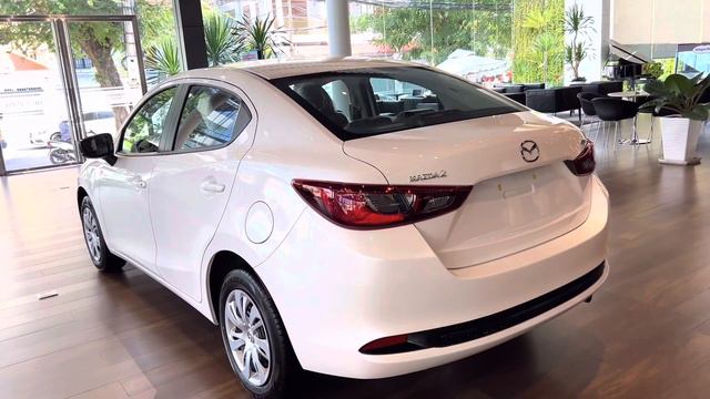 2024 Mazda2 sedan white смотреть онлайн