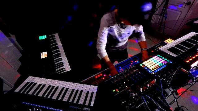【Awakening Funky Techno Dance mix】 Groove machine jam смотреть онлайн
