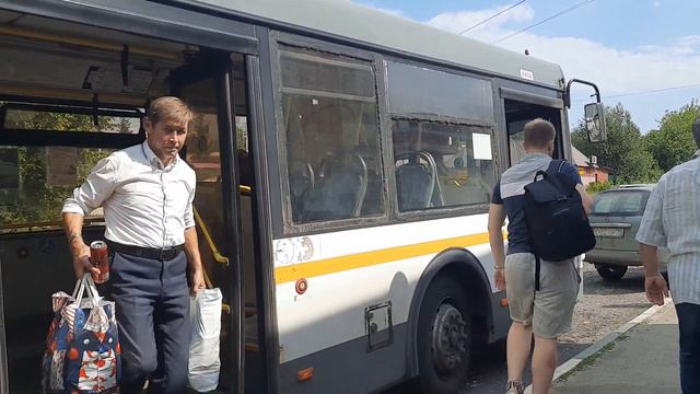 "Знакомый гость!" Автобус ЛиАЗ-5292.60(10,5 2-2-0) следует по маршруту 25/32 смотреть онлайн