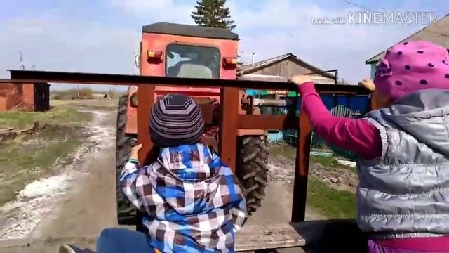 Т - 40 АП. Запуск холодного без прокачки топлива. смотреть онлайн