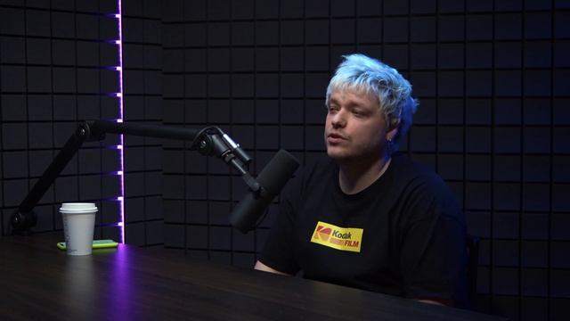 ГДЕ БАРБЕРУ ЛУЧШЕ？ БАРБЕРШОП ИЛИ КОВОРКИНГ？ ПЛЮСЫ И МИНУСЫ РАБОТЫ НА СЕБЯ! ГДЕ ЛУЧШЕ ЖИТЬ⧸РАБОТАТЬ？Г смотреть онлайн