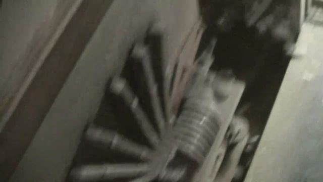 Запуск электровоза ВЛ10 без батареи смотреть онлайн