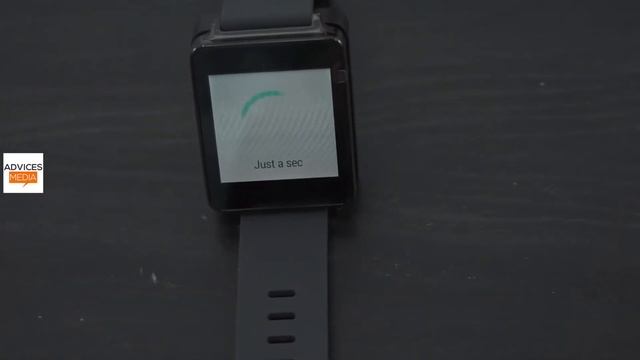 LG G Watch - Android Wear Unboxing & First Look - PhoneRadar смотреть онлайн