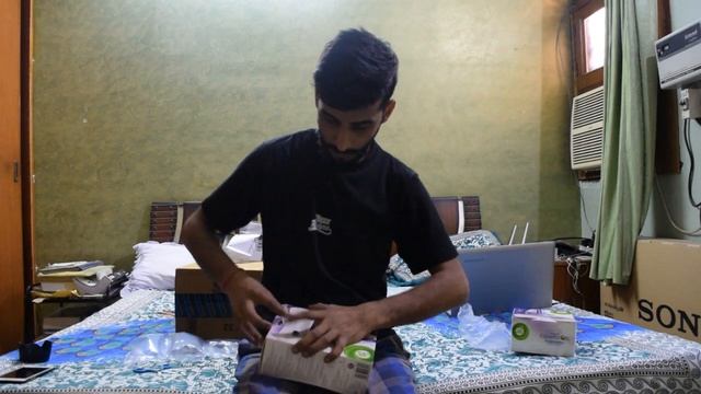 Airwick Automatic Room freshener Unboxing and Installation смотреть онлайн