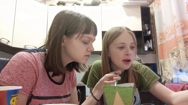 ПРОБУЕМ! ПОДАРКИ НА 8 МАРТА! смотреть онлайн