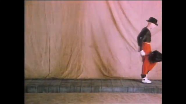 Grace Jones - Slave To The Rhythm OFFICIAL VIDEO смотреть онлайн