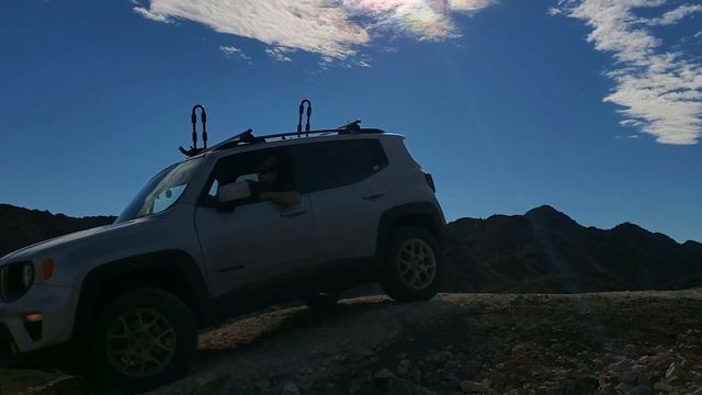 Jeep Renegade Toyota Rav4 offroad mountain climbing Quartzsite Arizona (Nomad boondocking) смотреть онлайн