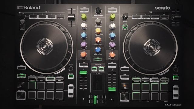 Scratch DJ EQ - Обзор контроллера Roland DJ-202 смотреть онлайн