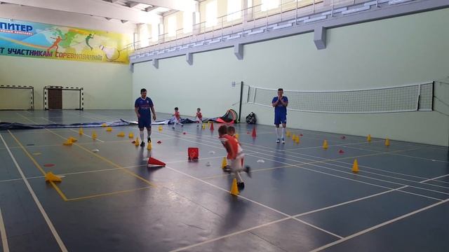 Футбол для детей. Ставрополь. Спортивный комплекс Юпитер. Сулейманов Ильдар(2) смотреть онлайн