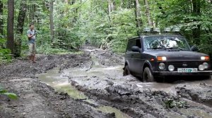 ЛУАЗ, НИВА и УАЗ... месим грязь