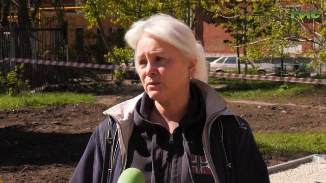 В Самаре на улице Победы продолжается благоустройство двора смотреть онлайн